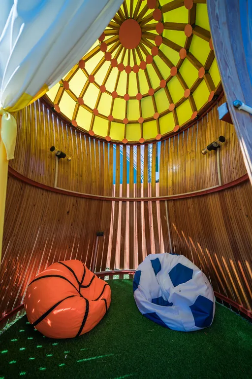 Дизайнерский дом-бунгало в 800 м до моря