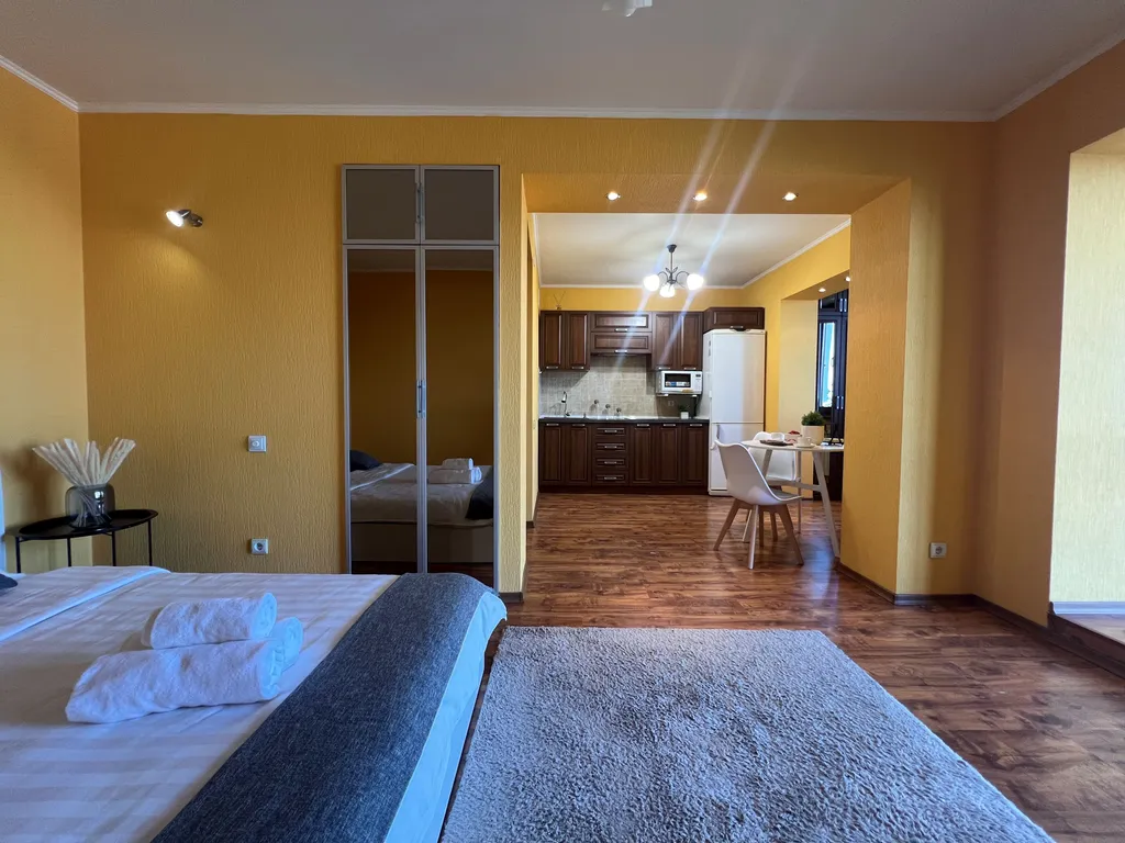 Апартаменты LUX с панорамой на набережную