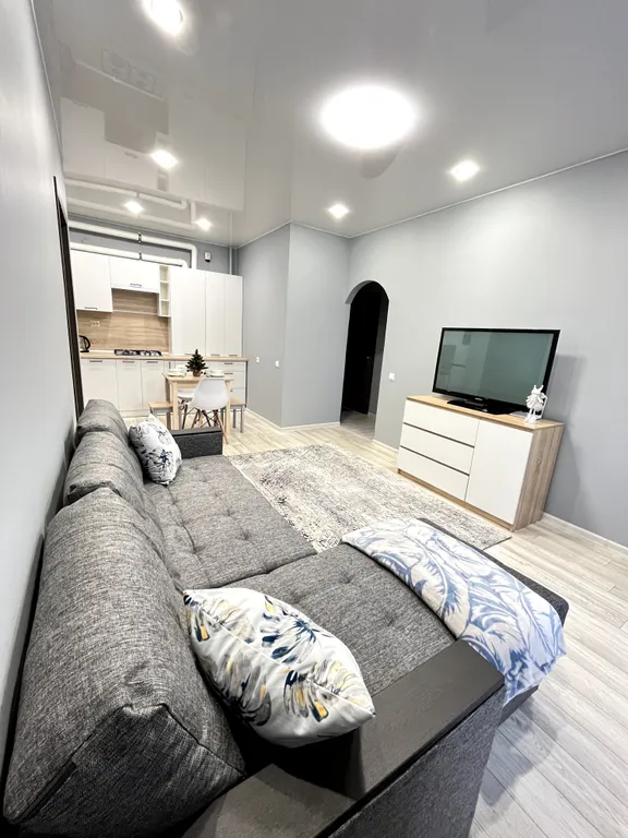 Уютная квартира в новом районе — аренда посуточно в Борисовичи