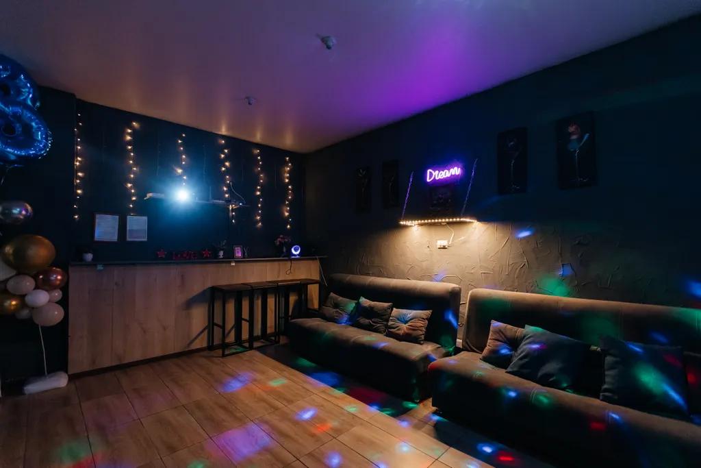 Квартира в стиле лофт для вечеринок