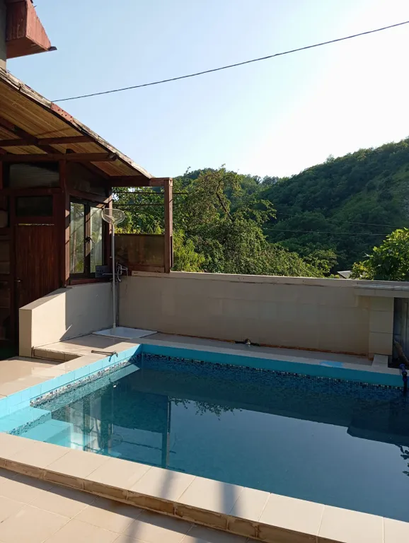 Коттедж Дом с бассейном и баней — Кроянское