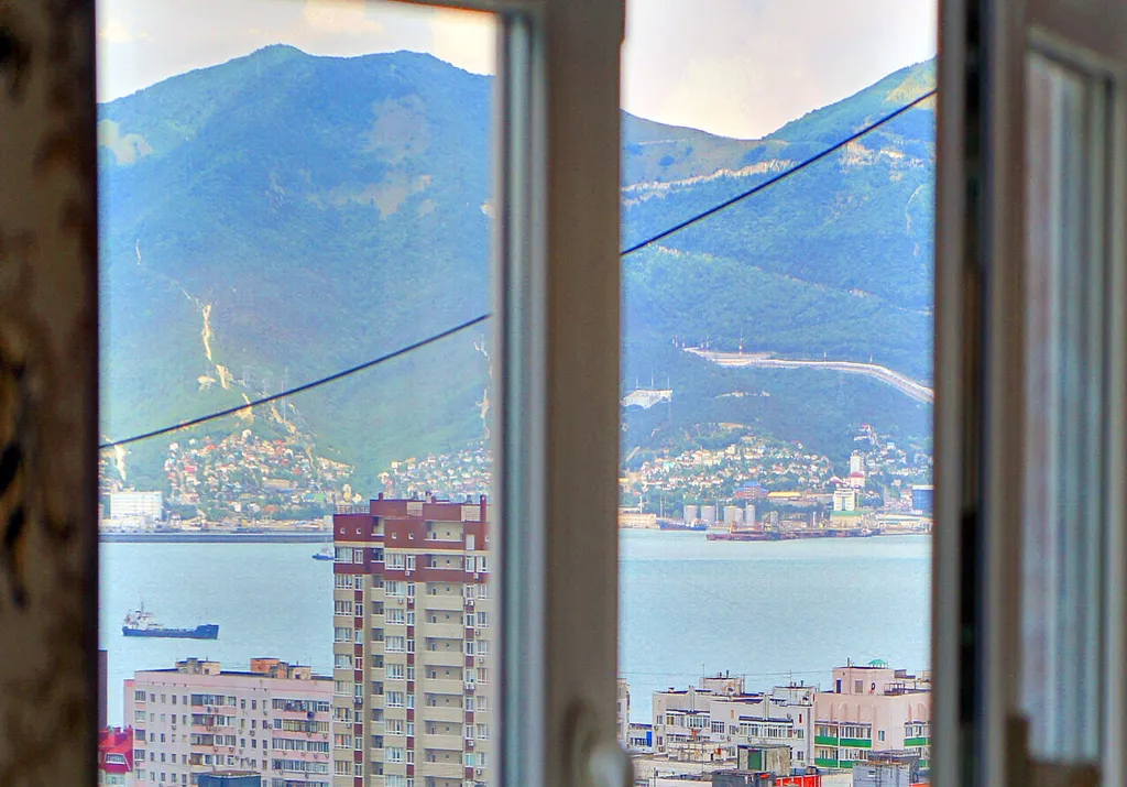 Двухуровневые апартаменты с видом на море