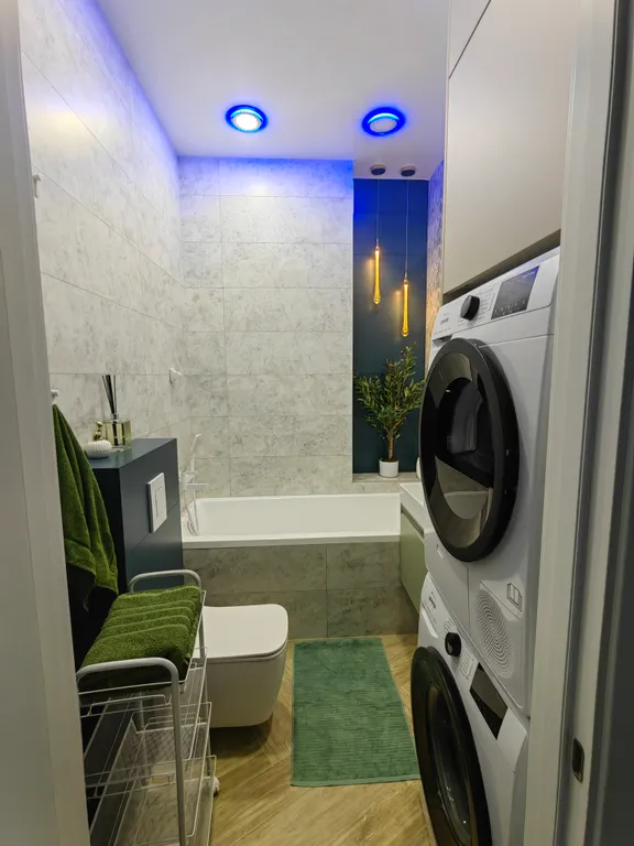 Туристический центр города, амаленау, зоопарк, рыбная деревня