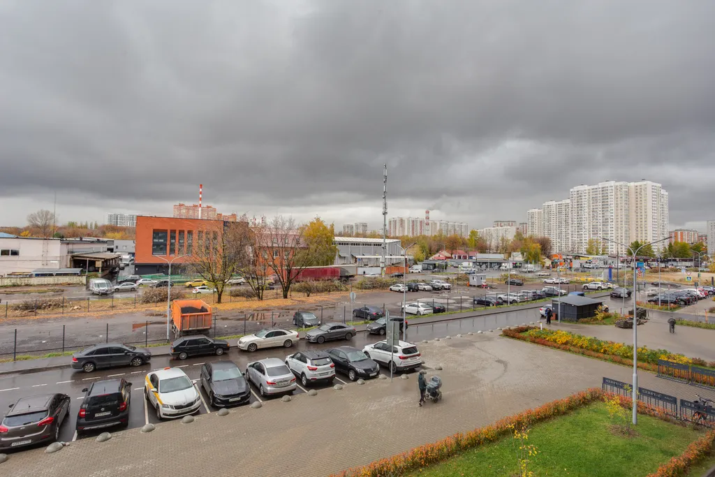 Однушка недалеко от СК Триумф