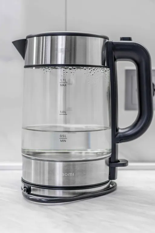 Кто ценит комфорт: новая мебель, техника, бельё