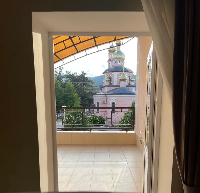 Большой дом