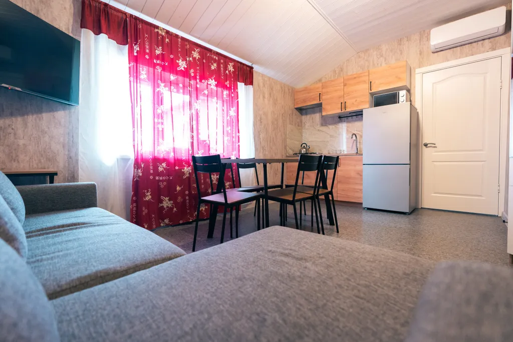 Комфорт трехкомнатный с кухней