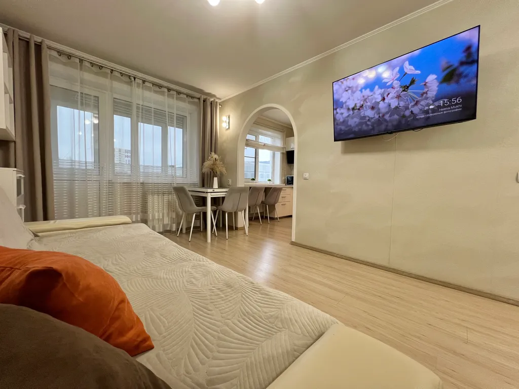 2-комнатная квартира с панорамным балконом