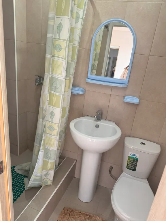 Трёхместный номер с балконом