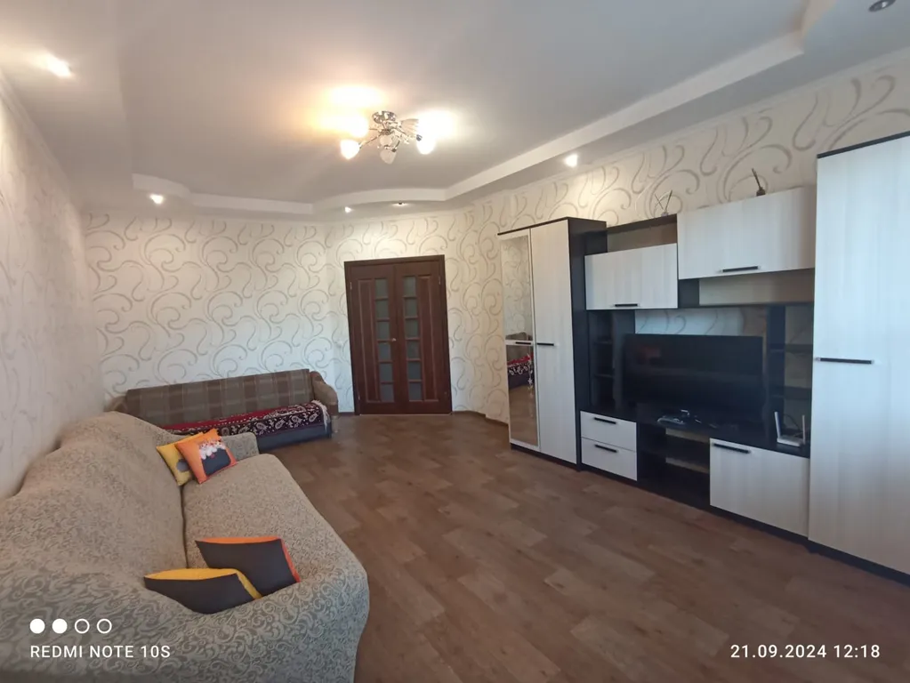 Просторная квартира в Центральном округе — аренда посуточно в Курск