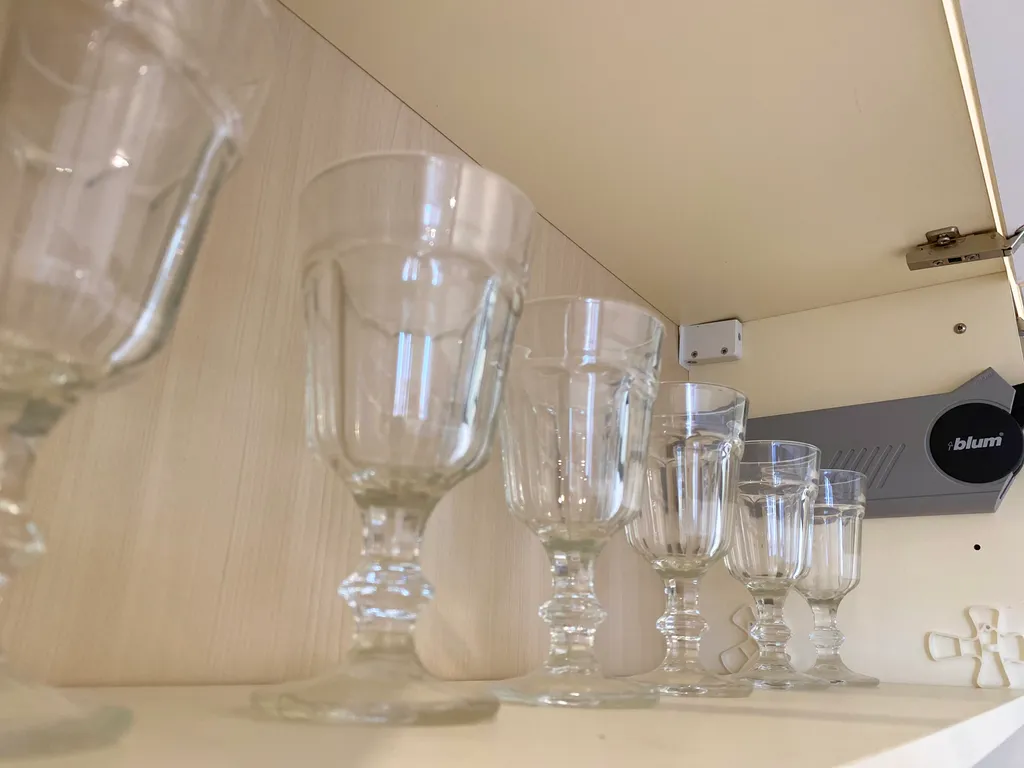 Через дорогу от ЛетоЛето Яркая 1+ квартира