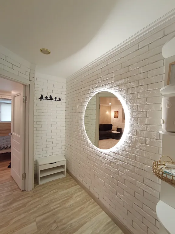 Комфортная квартира на берегу реки с живописным видом на горы