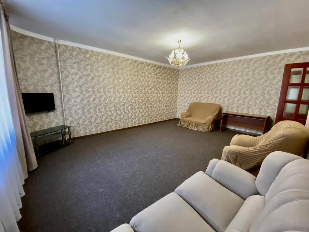 4-комнатная Квартира