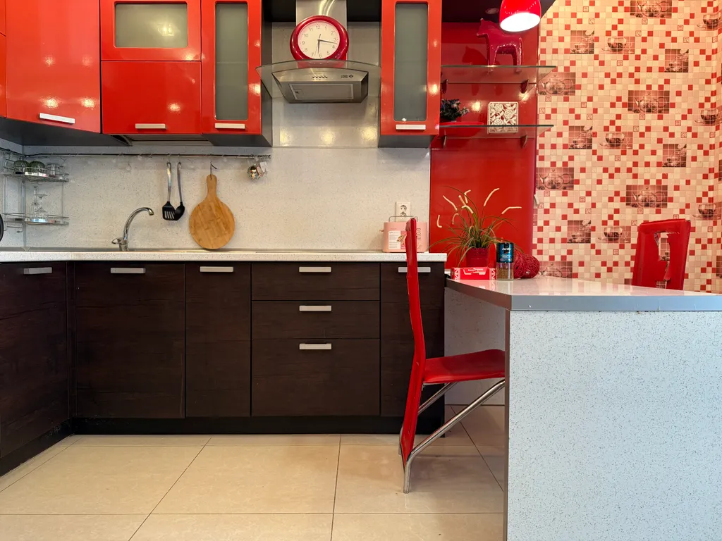 Тут хорошо на Сурикова