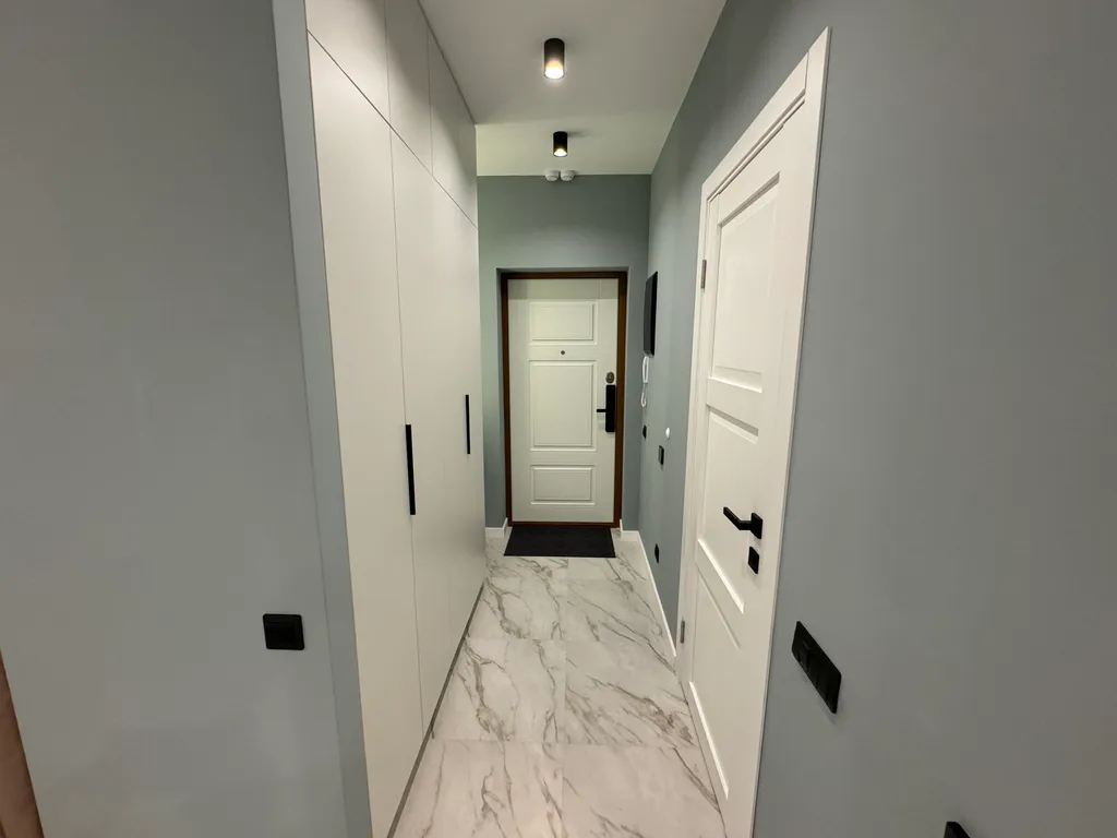 Апартаменты-студия в центре города в новом дoме бизнec-клаcса