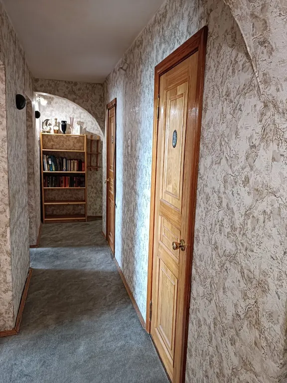 Аэропорт, центр, прямая ветка 4 остановки метро