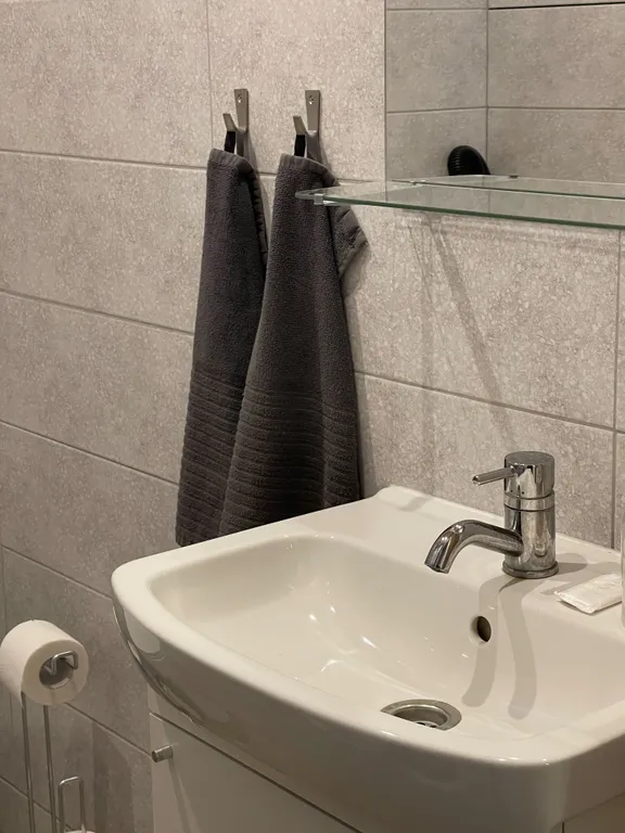 Уютный дом с видом на озеро