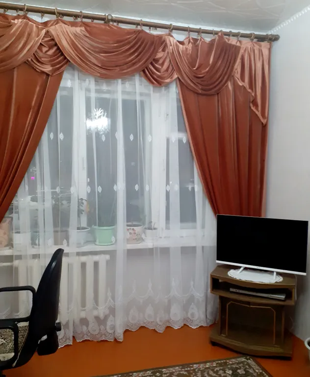 Рядом со склоном