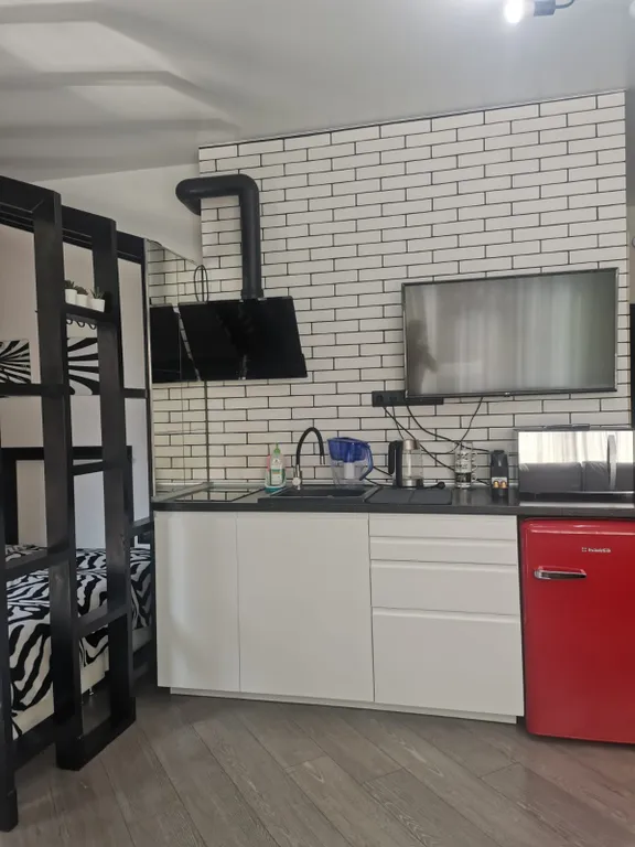 Уютная студия у подъёмника, парковка, бесконтактное заселение, wi-fi