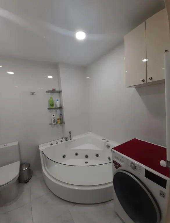 Квартира Уютная двухкомнатная квартира с джакузи в Батуми — Батуми