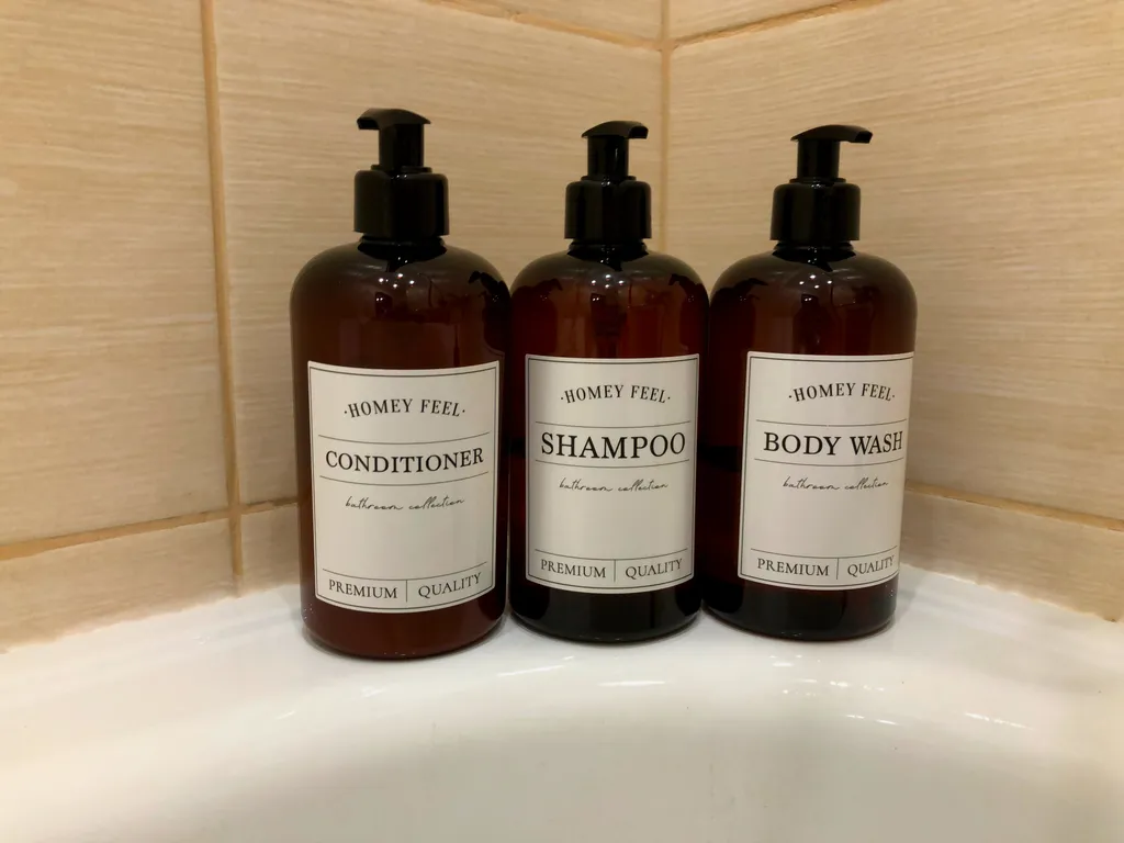 Полноценная двухкомнатная квартира с видом на платоновский парк