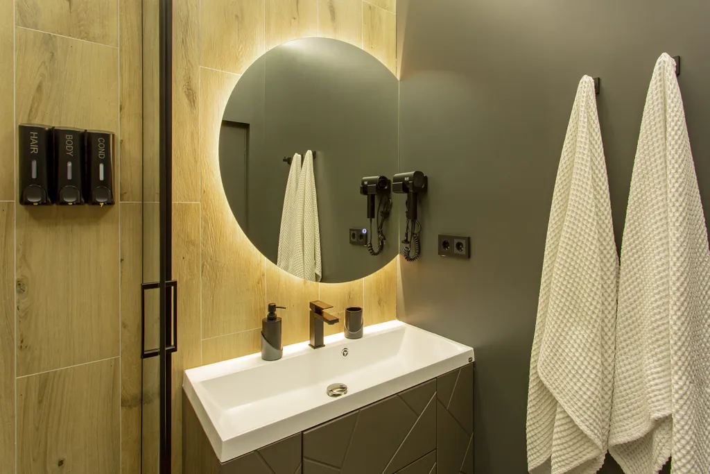 Апартамент на берегу реки с собственной террасой и выходом в парк