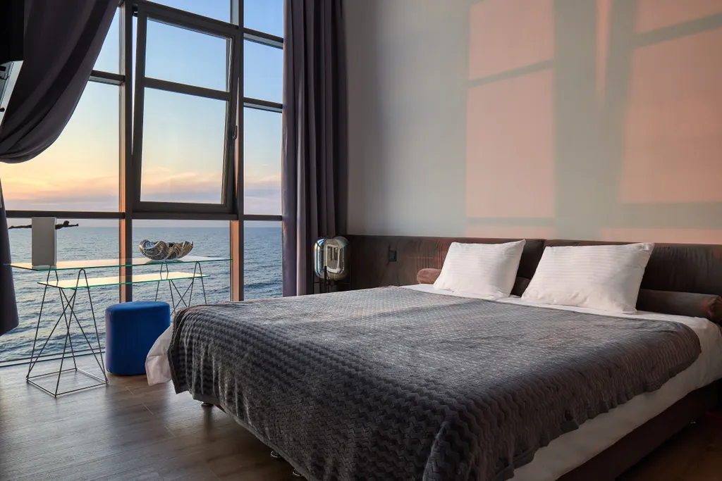 Eleven Aparts с лучшим видом на море!