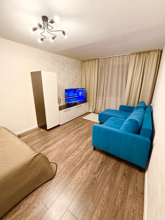 Центр, парковка, лифт, тёплый дом, ТЦ Трио, Лямус