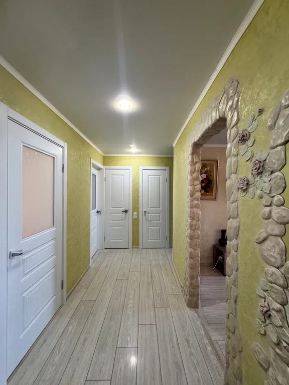 3 комнатная квартира с дизайнерским ремонтом