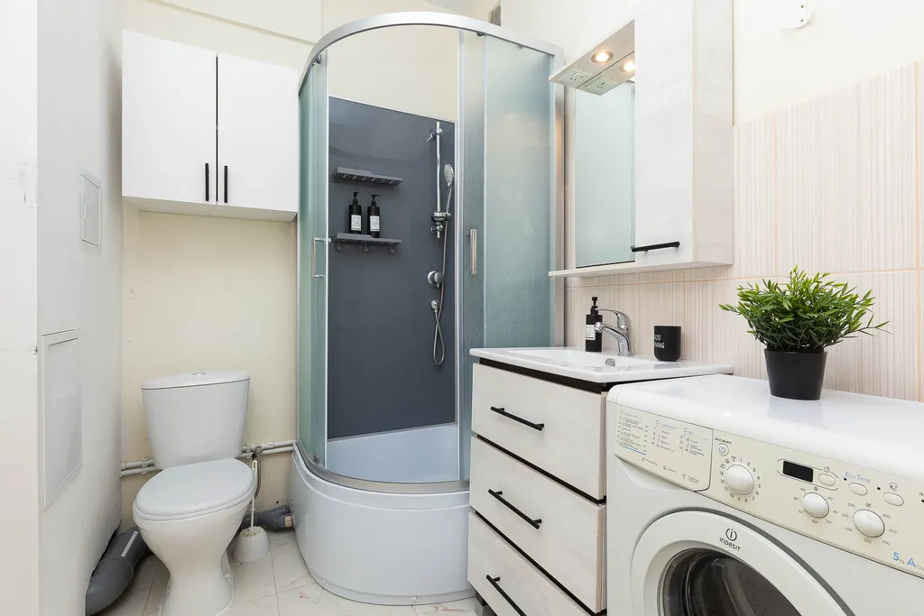 Студия рядом с центром и метро, с кондиционером