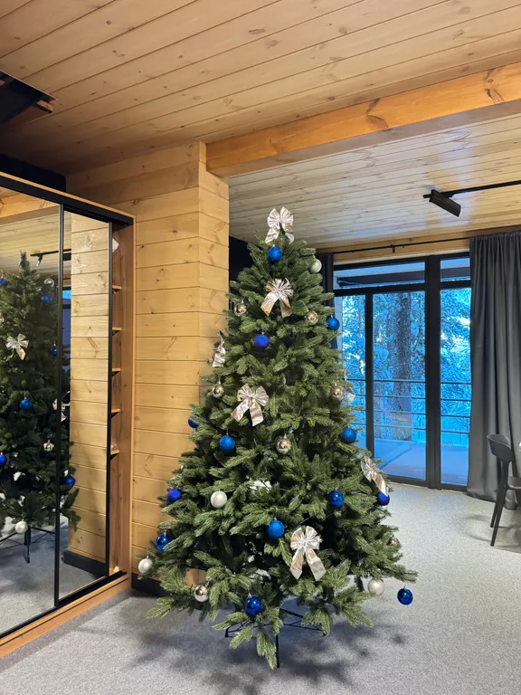 Двухэтажный дом с видом на горы База отдыха ПроЛес