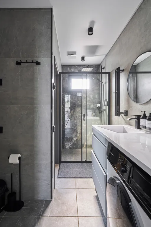 Большой панорамный дом с камином и сауной