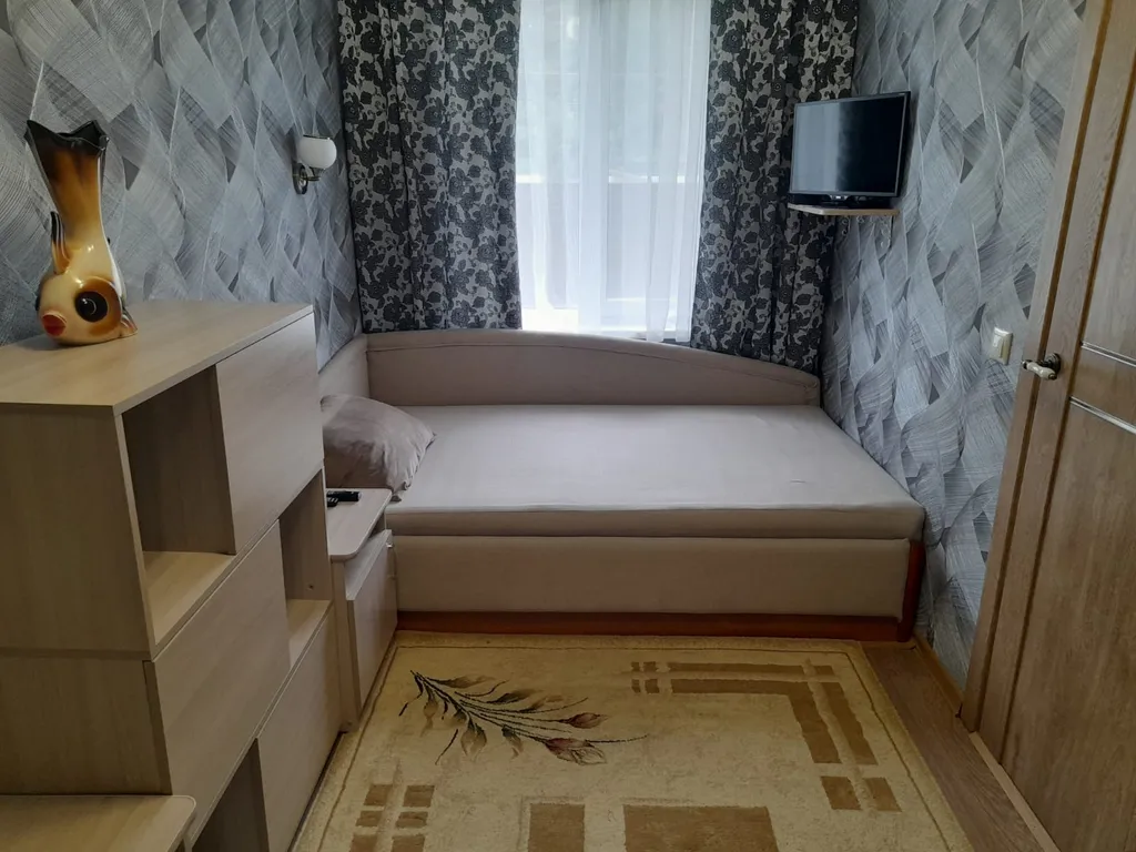 Апартаменты с видом на берёзовый лес