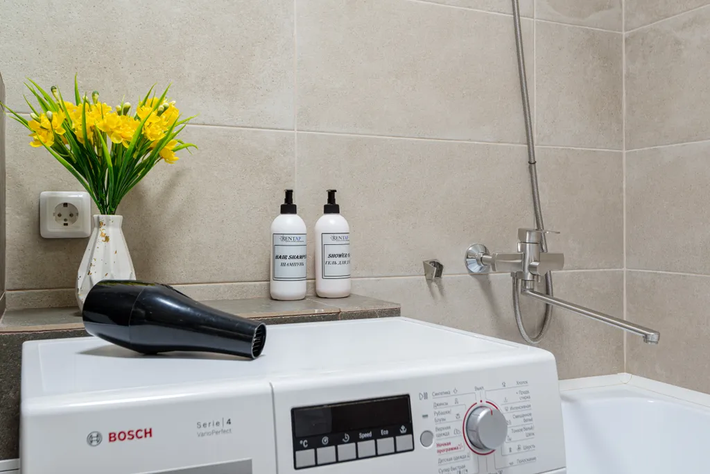 В центре в современном доме с гостиничным сервисом бесконтактно