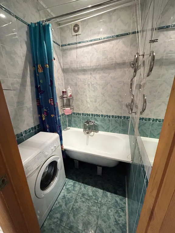 Честная цена, светлая, просторная квартира