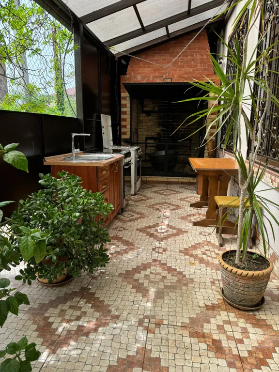 Коттедж Уютный коттедж самом центре — Сухум