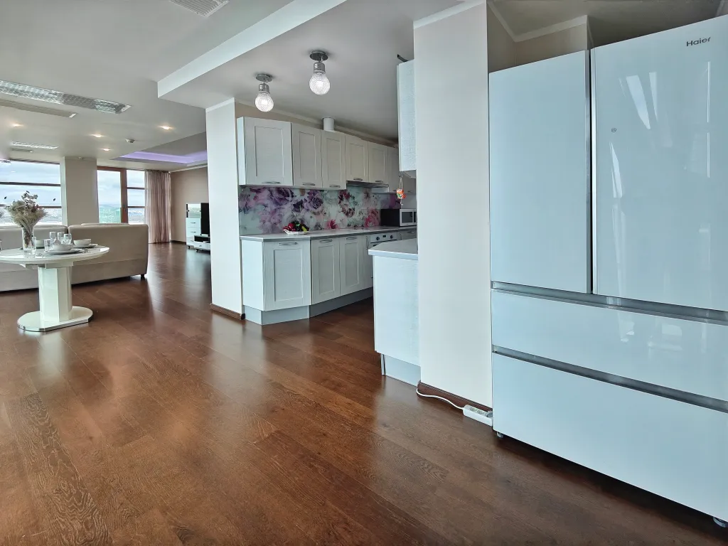 Видовая квартира в Золотой Бухте