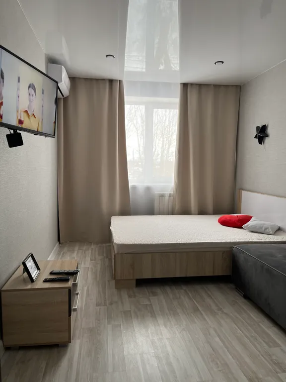 Свежая, отремонтированная квартира, 5 раздельных спальных мест