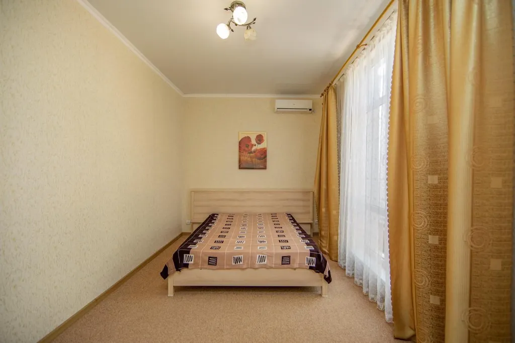 Дом с отдельным двором