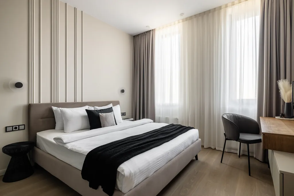 АПАРТАМЕНТЫ ТРЕХКОМНАТНЫЕ 'ФЭМИЛИ СИТИ ФЛЭТПОРТ', для 6 гостей