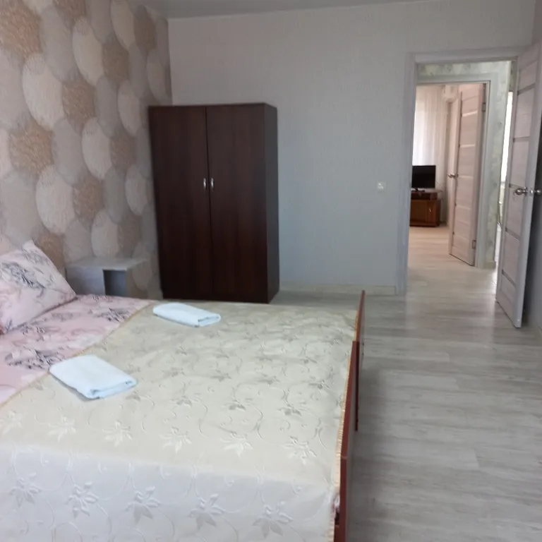 Удобная квартира недалеко от автовокзала — аренда посуточно в Керчь