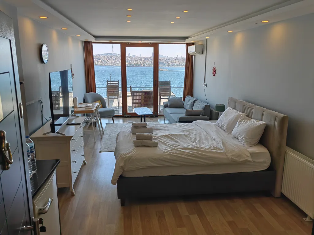 Panoramik Boğaz Manzaralı Taksim Studyo Daire