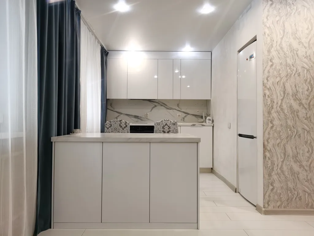 Квартира 2-комнатная квартира в центре — Хабаровск