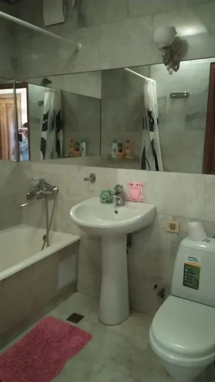 Квартира Уютная трёхкомнатная квартира в центре Сухума — Сухум