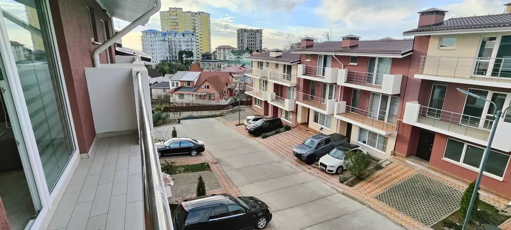 Квартира Квартира в Изумрудном городе — Адлер