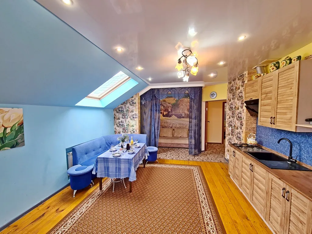 Коттедж у моря, детская площадка, бассейн,  костровая чаша, баттут.