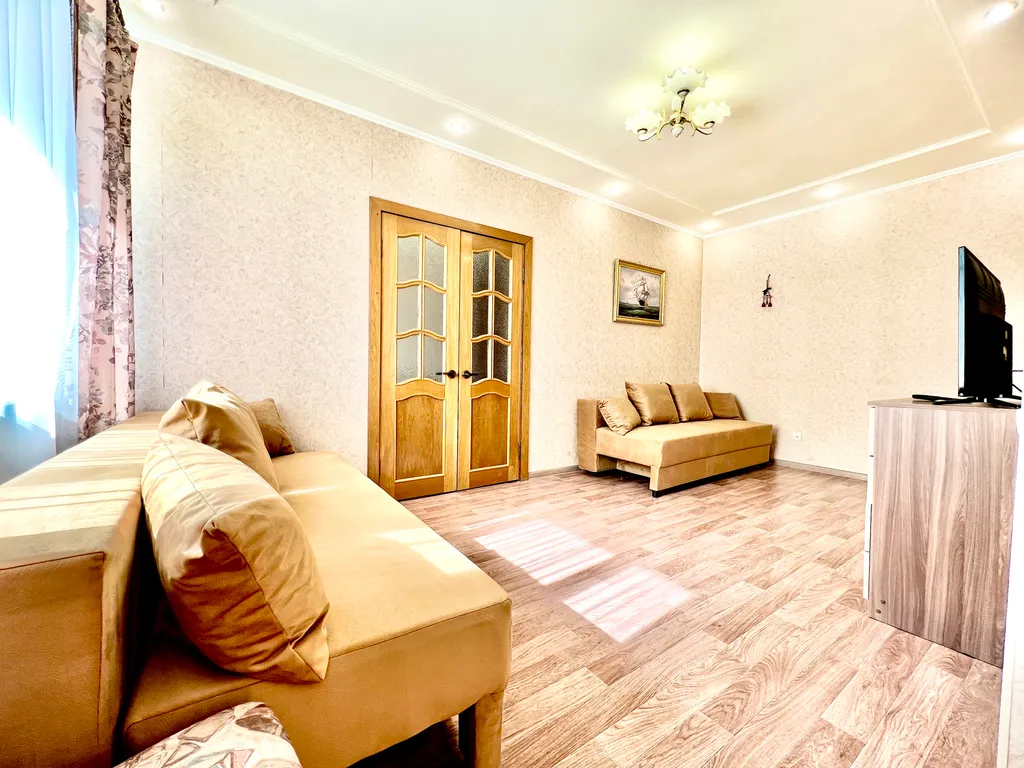 Двухкомнатная квартира в центре у набережной — аренда посуточно в Пермь