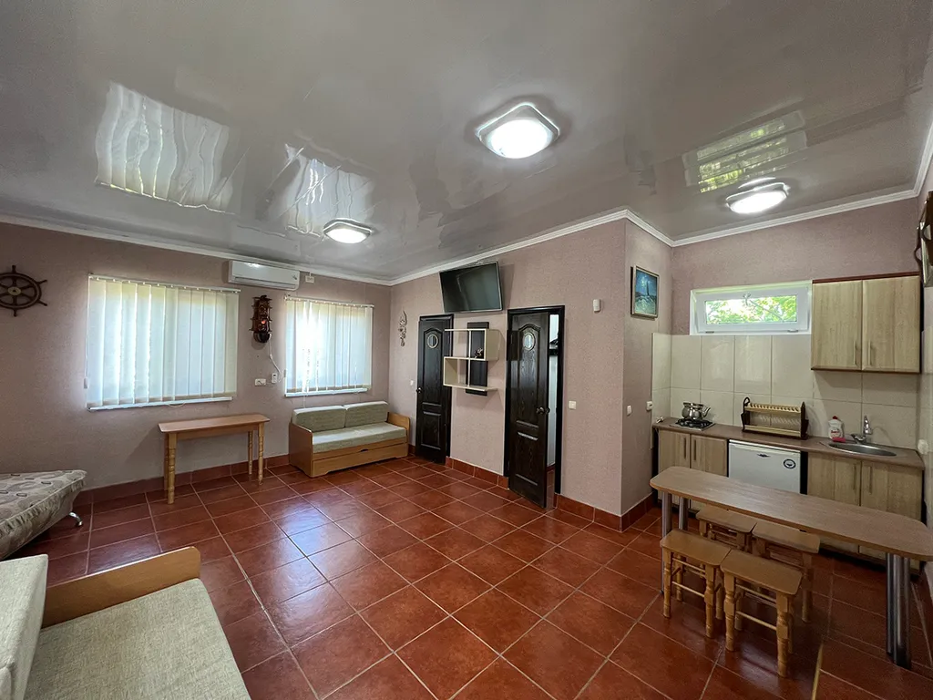 Квартира Комната — аренда посуточно в Орджоникидзе