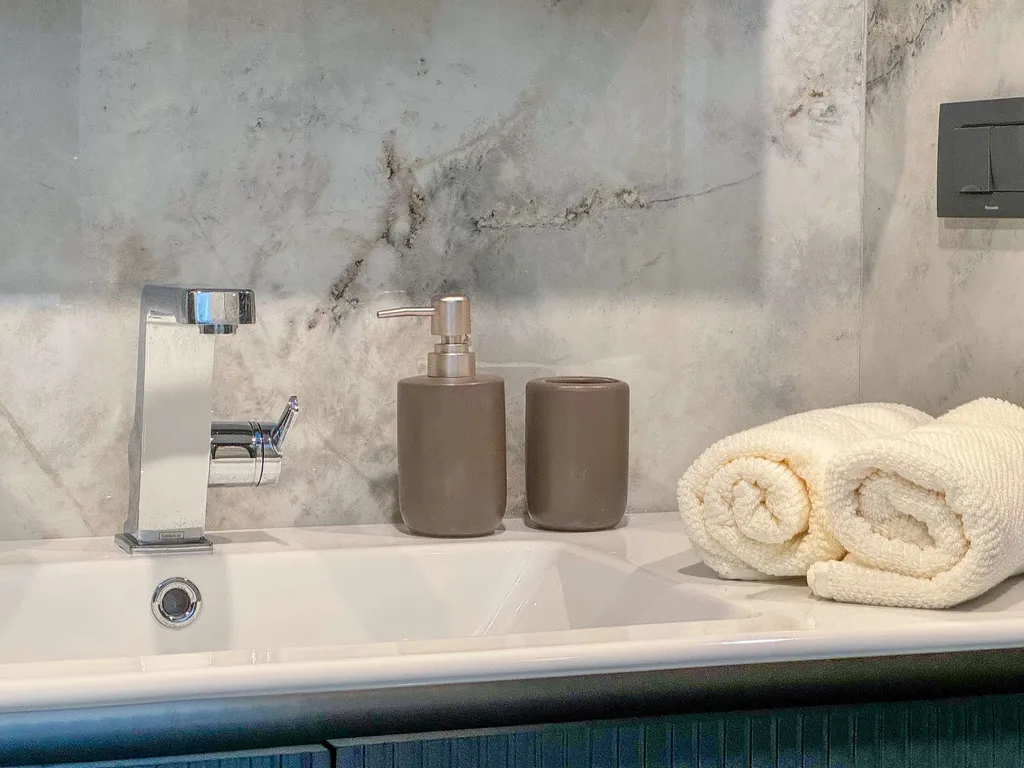 Апартаменты Azura World с видом на море, в комплексе 5 звезд