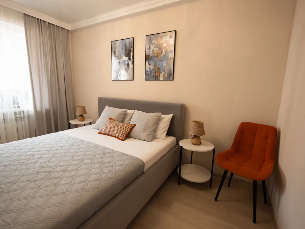 Дизайнерская квартира с видом на горы в центре Домбая